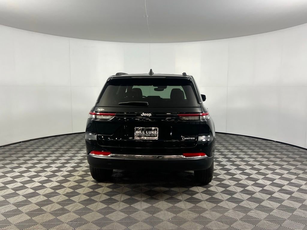 Used 2024 Jeep Grand Cherokee Limited image 8