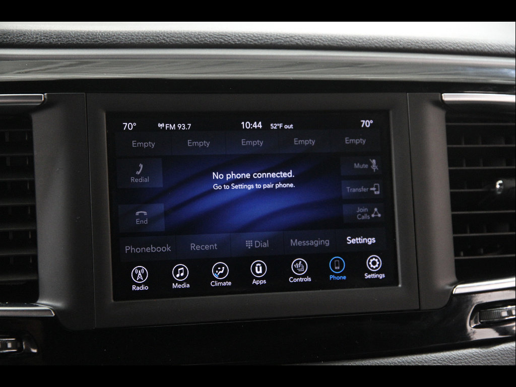 Used 2020 Chrysler Pacifica Touring-L w/ S Appearance Package FWD image 13