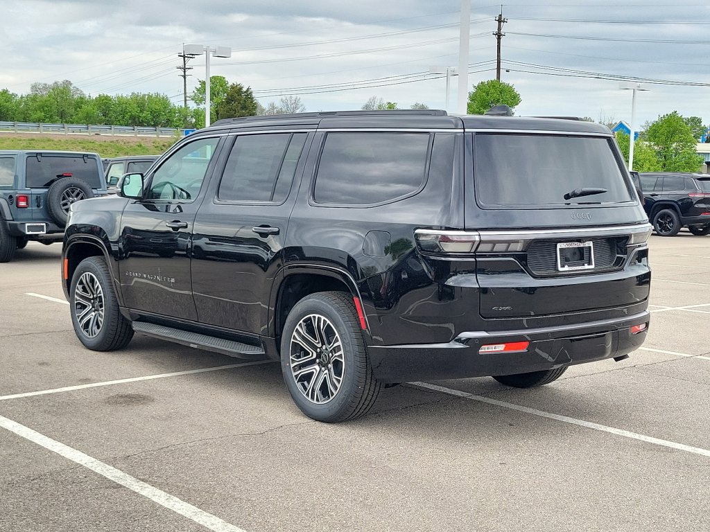 New 2026 Jeep Grand Wagoneer 4WD image 4