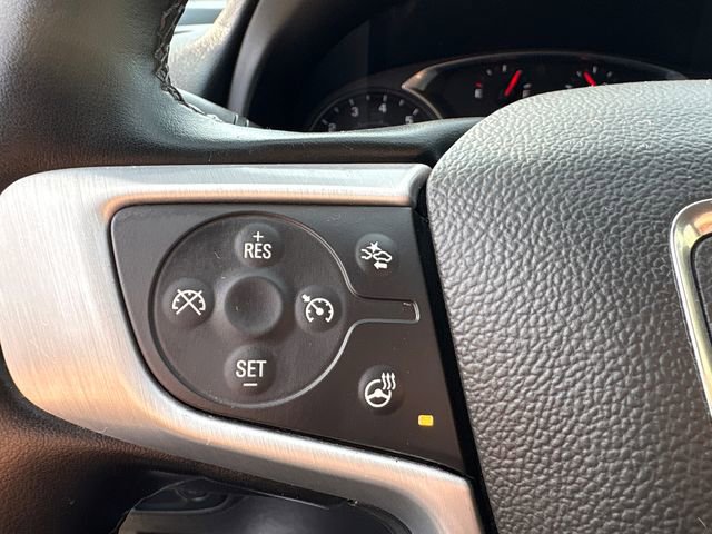 Used 2024 GMC Terrain SLT image 28