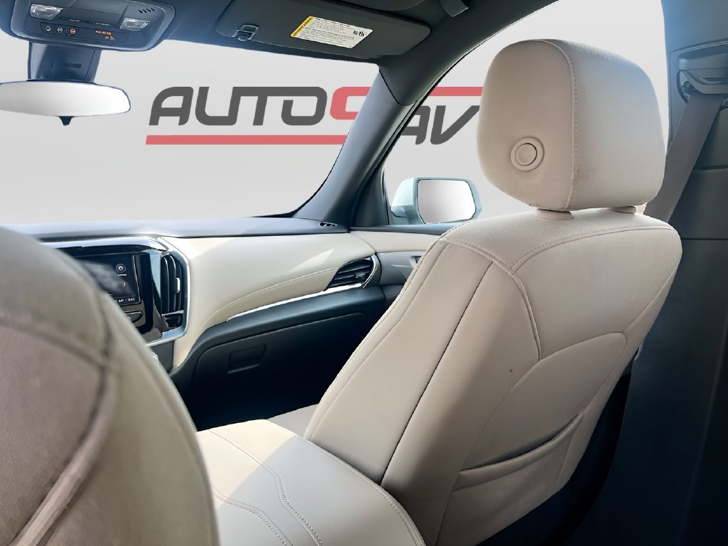 Used 2023 Chevrolet Traverse LS w/ Safety Package FWD image 21