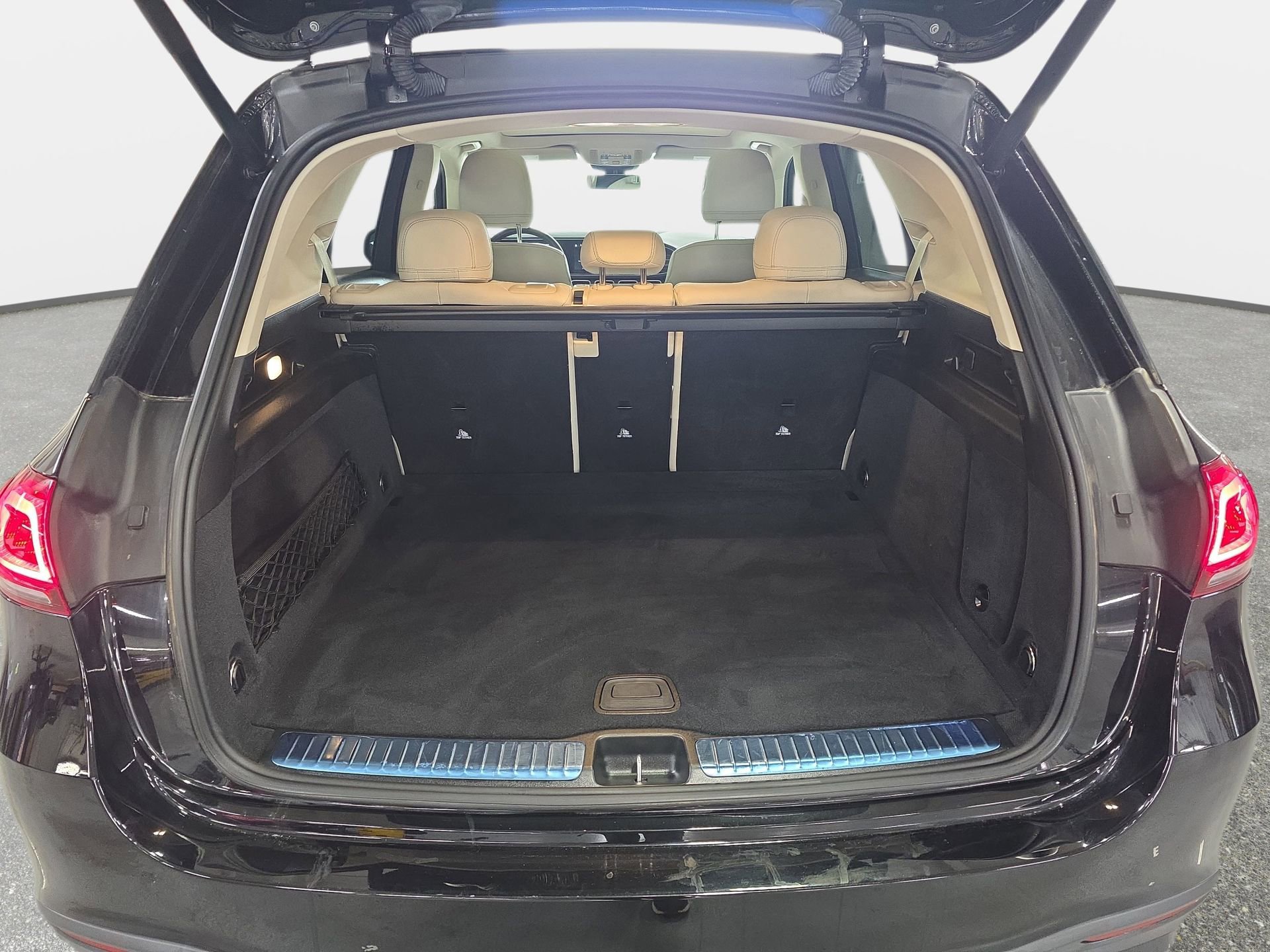 Used 2021 Mercedes-Benz GLE 350 4MATIC image 12