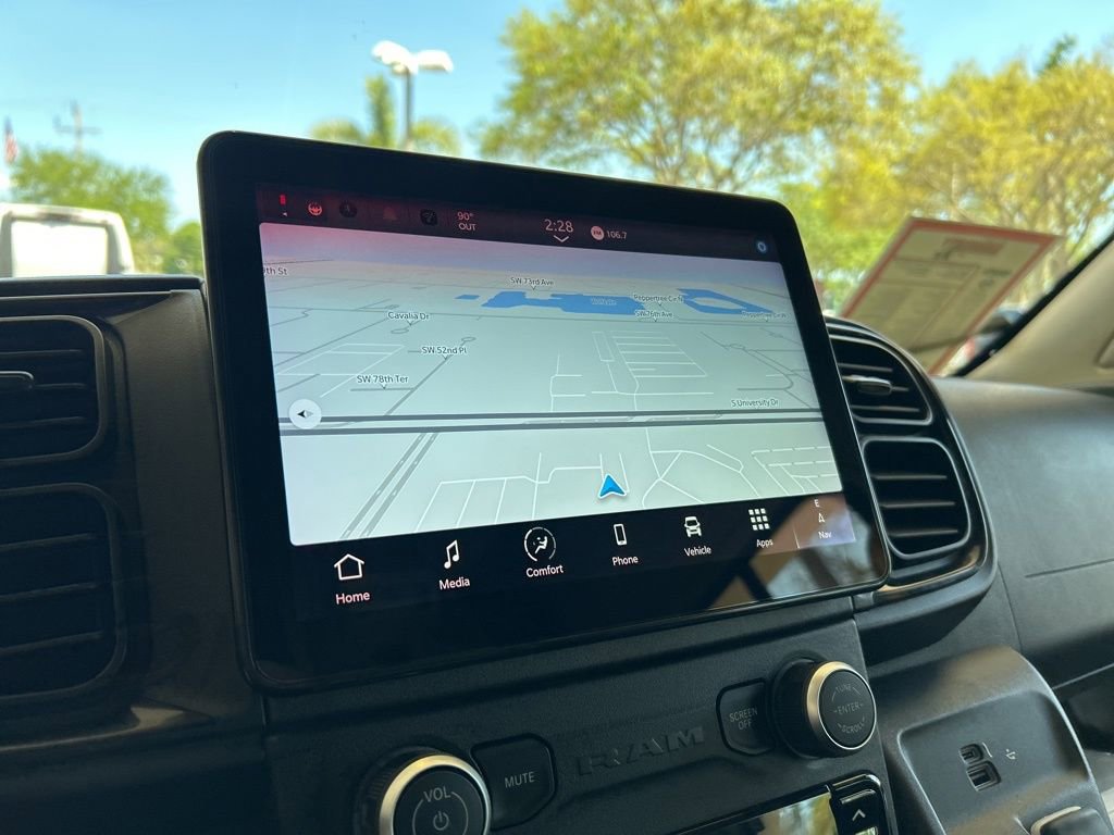 Used 2024 RAM ProMaster 3500 w/ Delivery Van Package image 10