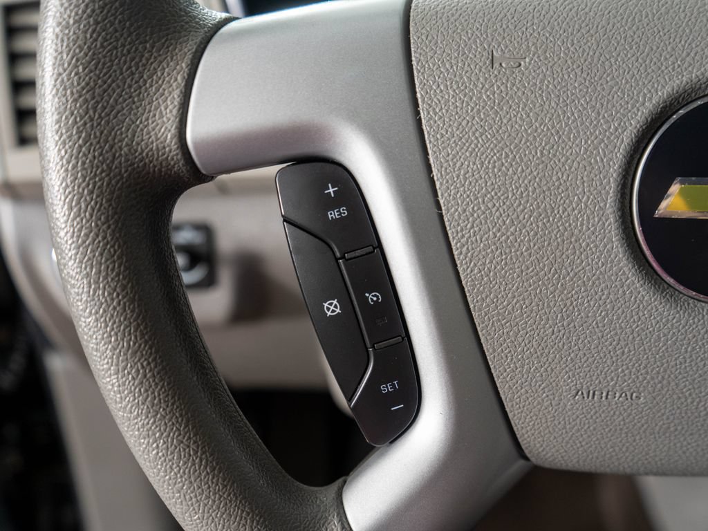 Used 2011 Chevrolet Traverse LS AWD/4WD image 15