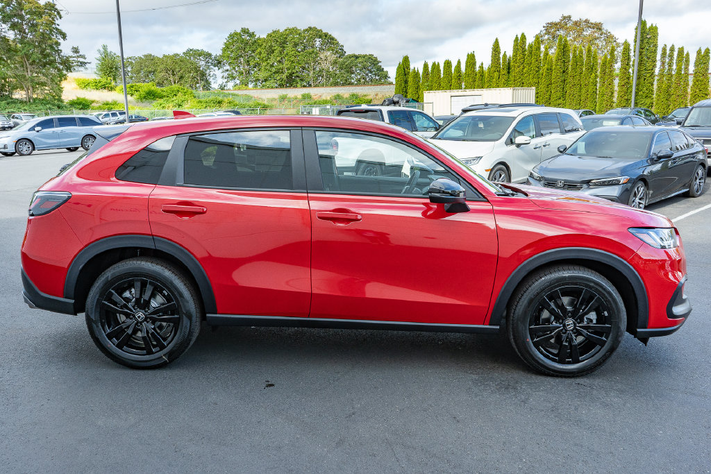 New 2027 Honda HR-V Sport image 5