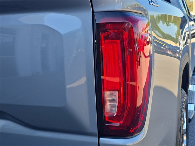 Certified 2023 GMC Sierra 1500 SLT w/ X31 Off-Road Package image 10