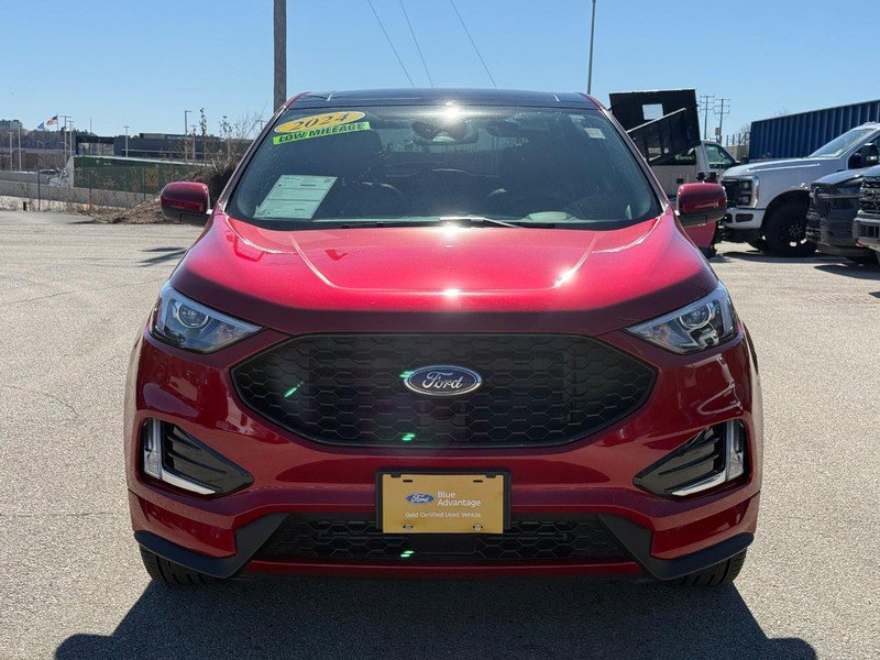 Certified 2024 Ford Edge ST-Line w/ Class II Trailer Tow Package image 12