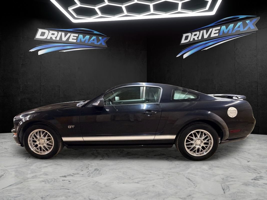 Used 2007 Ford Mustang GT RWD image 8