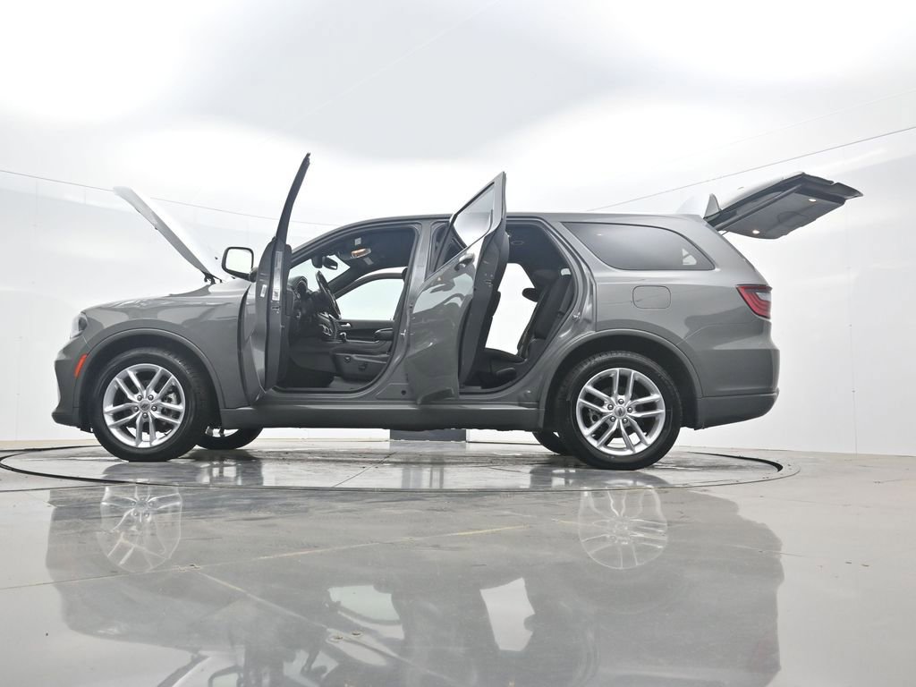 Used 2023 Dodge Durango GT RWD image 44