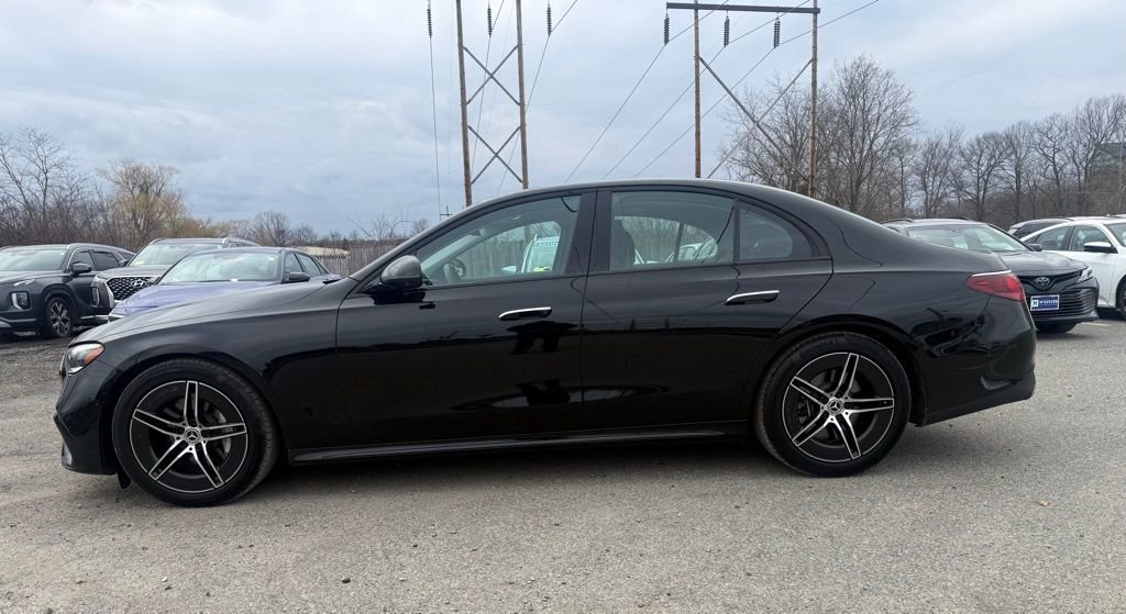 Used 2025 Mercedes-Benz E 450 4MATIC Sedan image 2