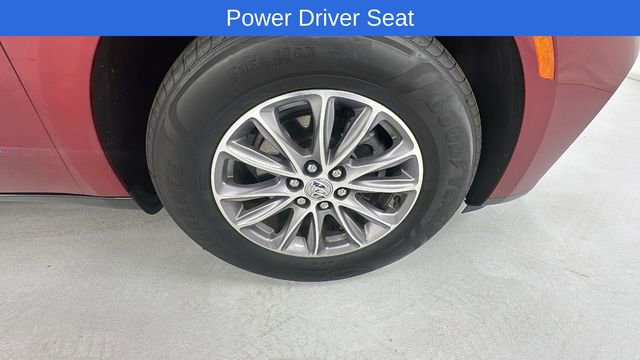 Used 2024 Buick Enclave Premium AWD/4WD image 9