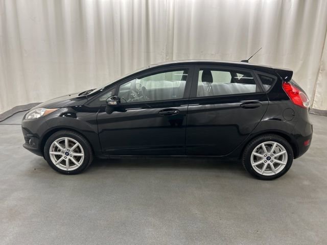 Used 2017 Ford Fiesta SE w/ Equipment Group 201A image 3