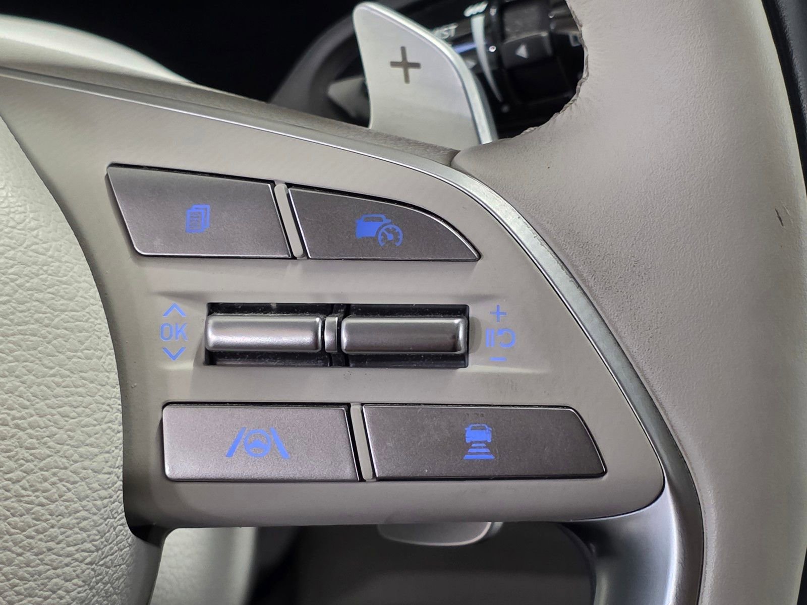 Used 2024 Hyundai Palisade Calligraphy image 33