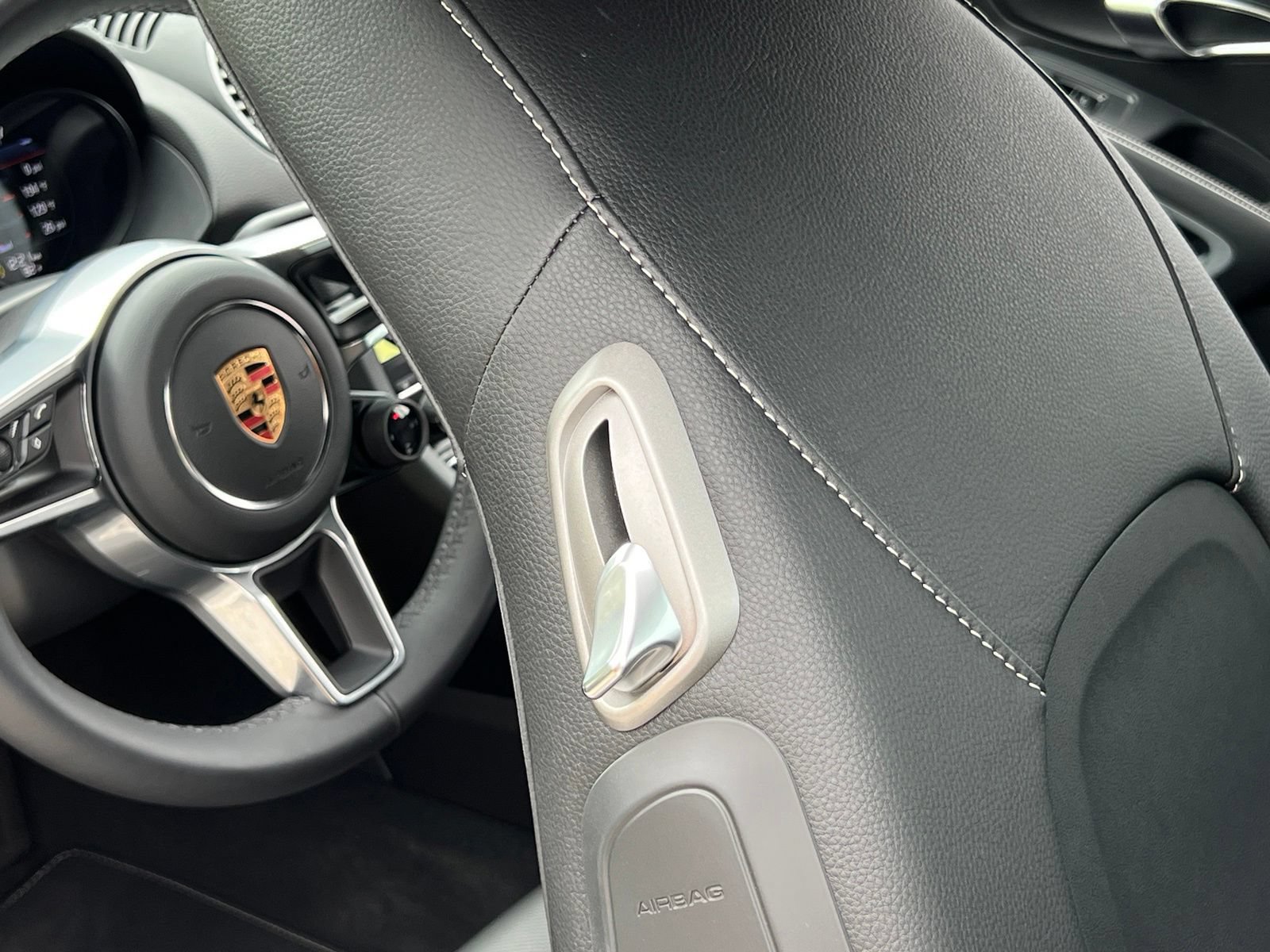 Certified 2024 Porsche 718 Cayman w/ Premium Package RWD image 33