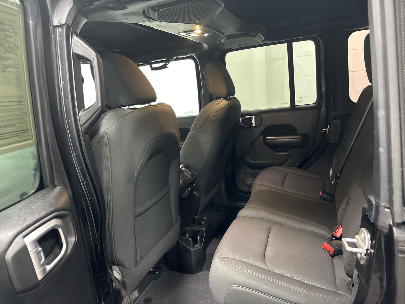 Used 2021 Jeep Wrangler Unlimited Sport image 38