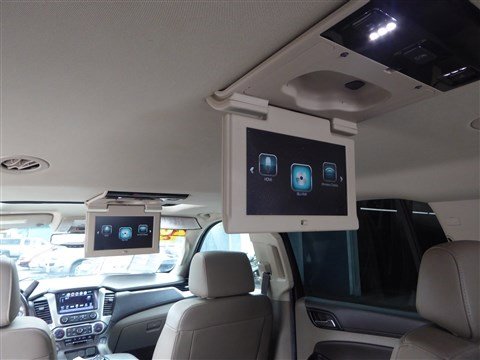 Used 2019 Chevrolet Suburban LT image 24