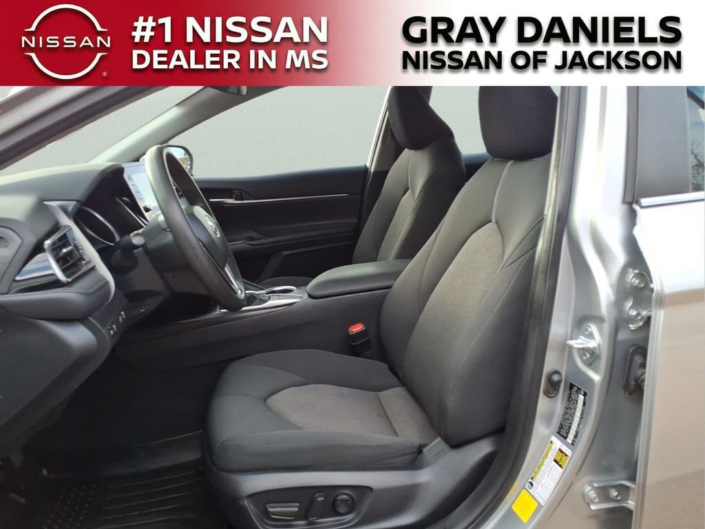 Used 2023 Toyota Camry LE image 22