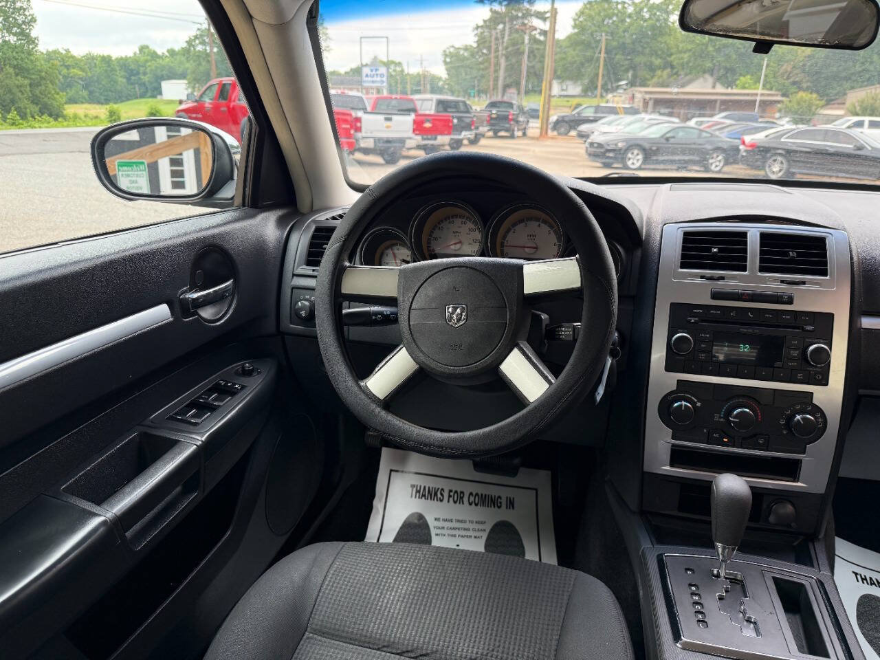 Used 2010 Dodge Charger SXT RWD image 24