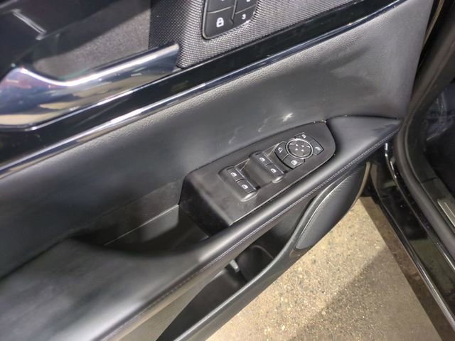 Certified 2023 Lincoln Nautilus AWD w/ Premium Package image 15