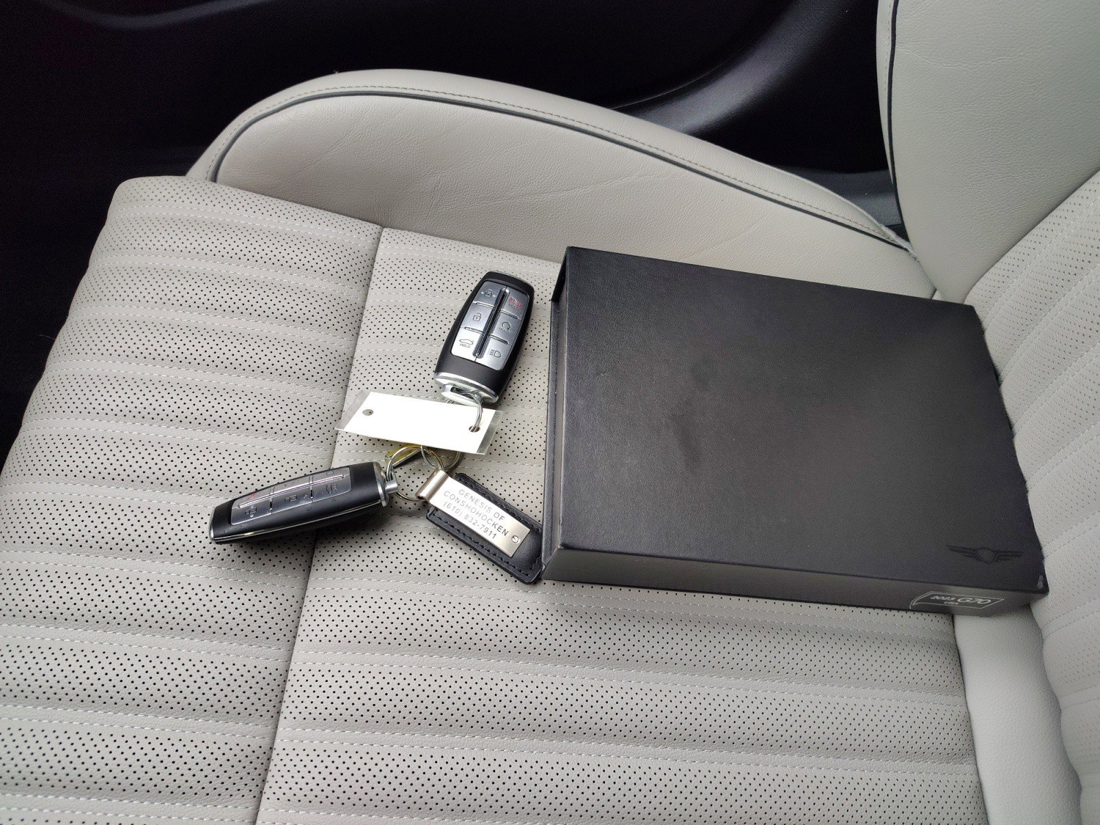 Used 2023 Genesis G70 2.0T w/ Sport Prestige Package AWD/4WD image 23