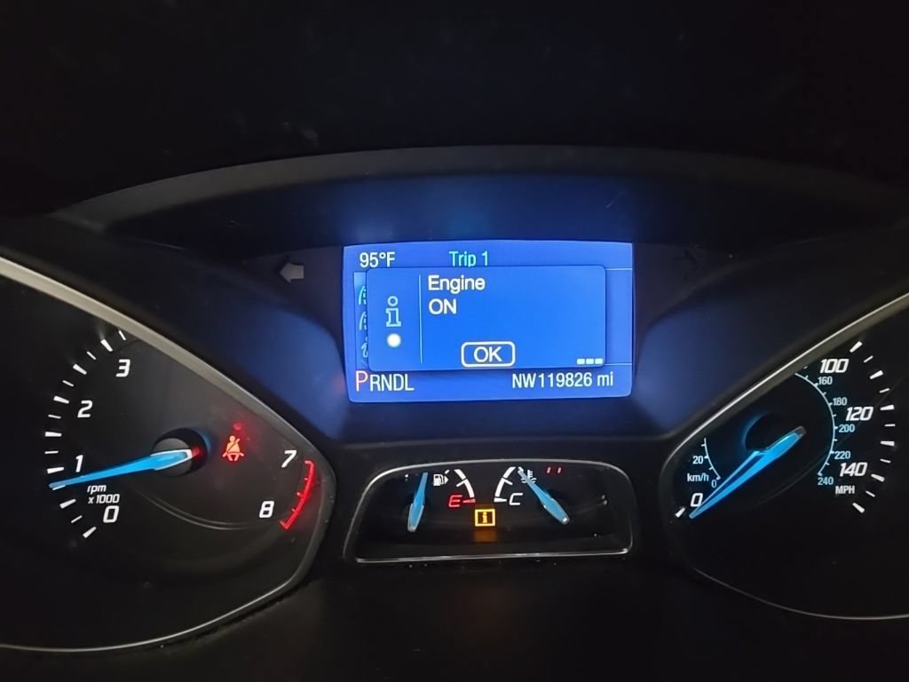 Used 2014 Ford Focus SE FWD image 6