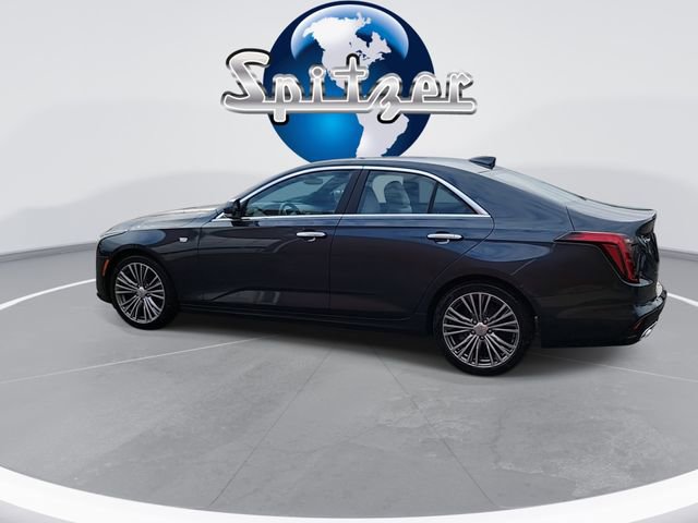 Used 2025 Cadillac CT4 Premium Luxury image 5