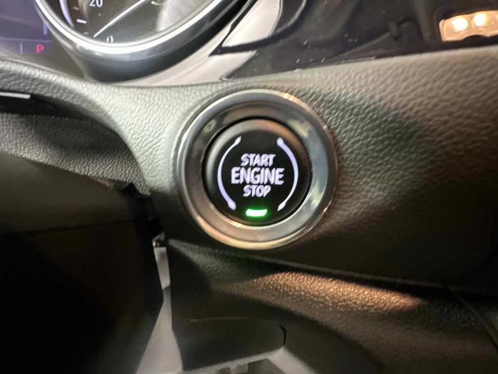 Used 2023 Buick Encore GX Select w/ Sport Touring Package FWD image 20