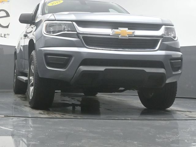 Used 2019 Chevrolet Colorado W/T w/ WT Convenience Package image 3