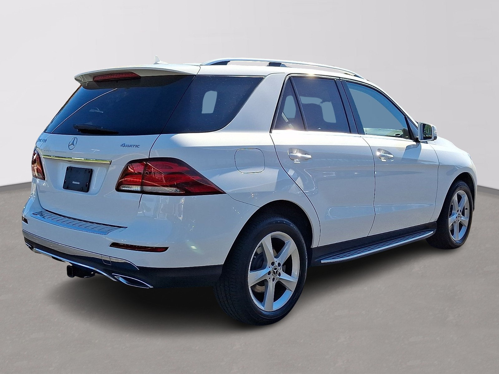 Used 2018 Mercedes-Benz GLE 350 4MATIC image 4
