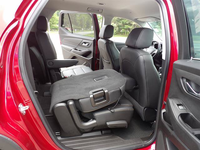 Certified 2019 Chevrolet Traverse LT w/ LT Premium Package AWD/4WD image 37