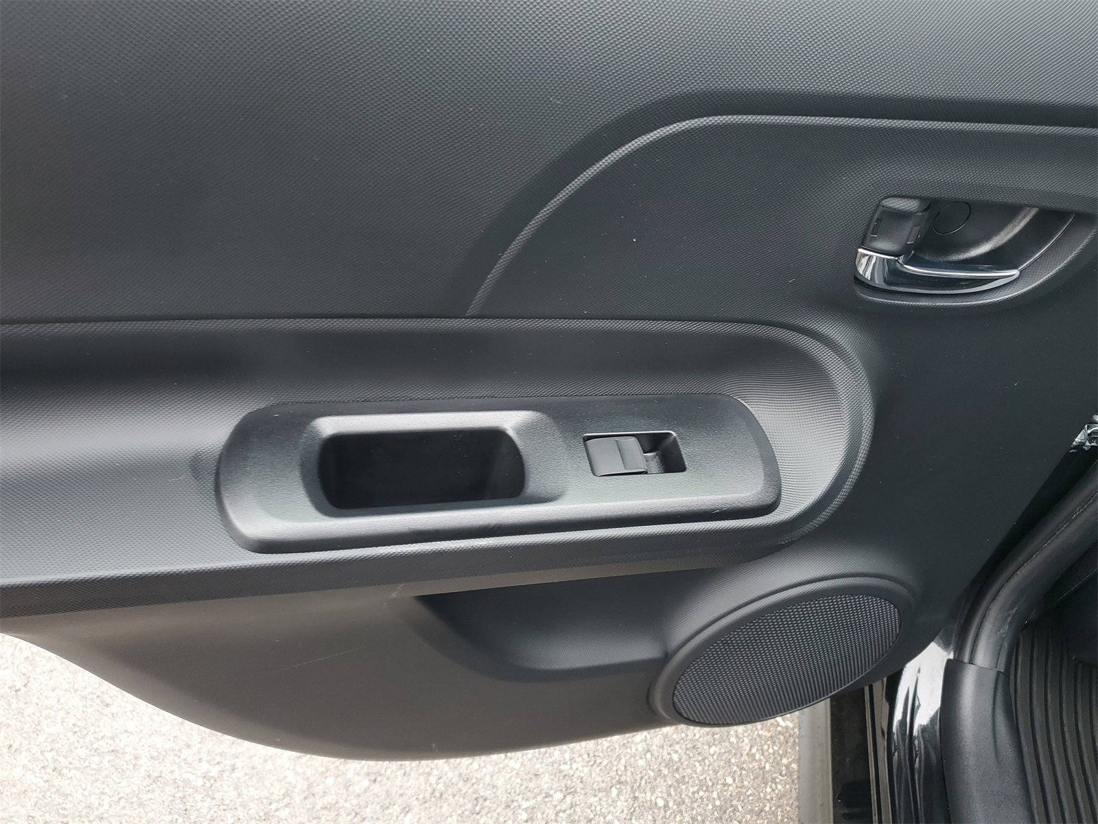 Certified 2019 Toyota Prius C image 16