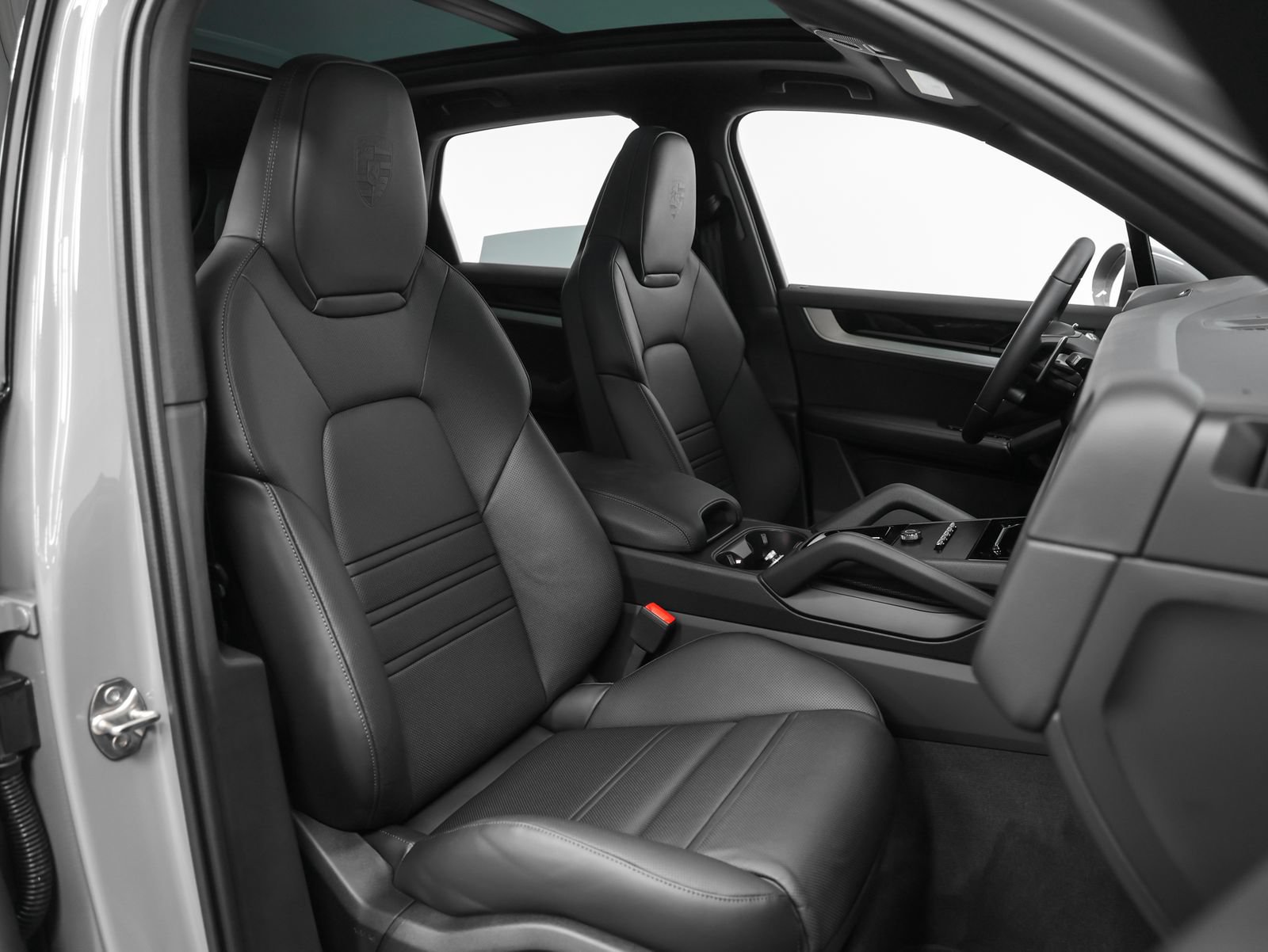 New 2026 Porsche Cayenne AWD/4WD image 23