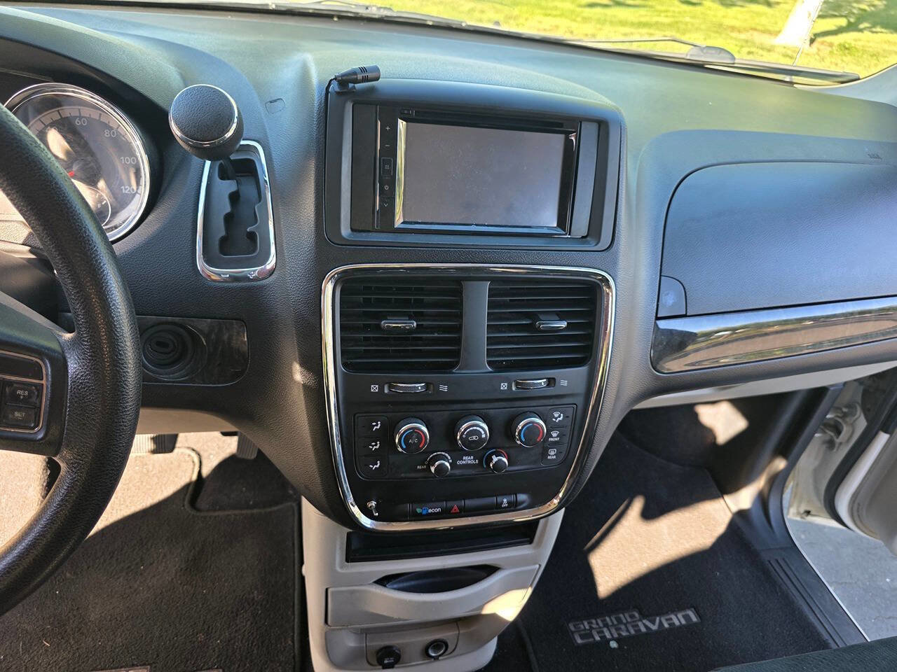 Used 2011 Dodge Grand Caravan Express w/ PWR Window Group image 18