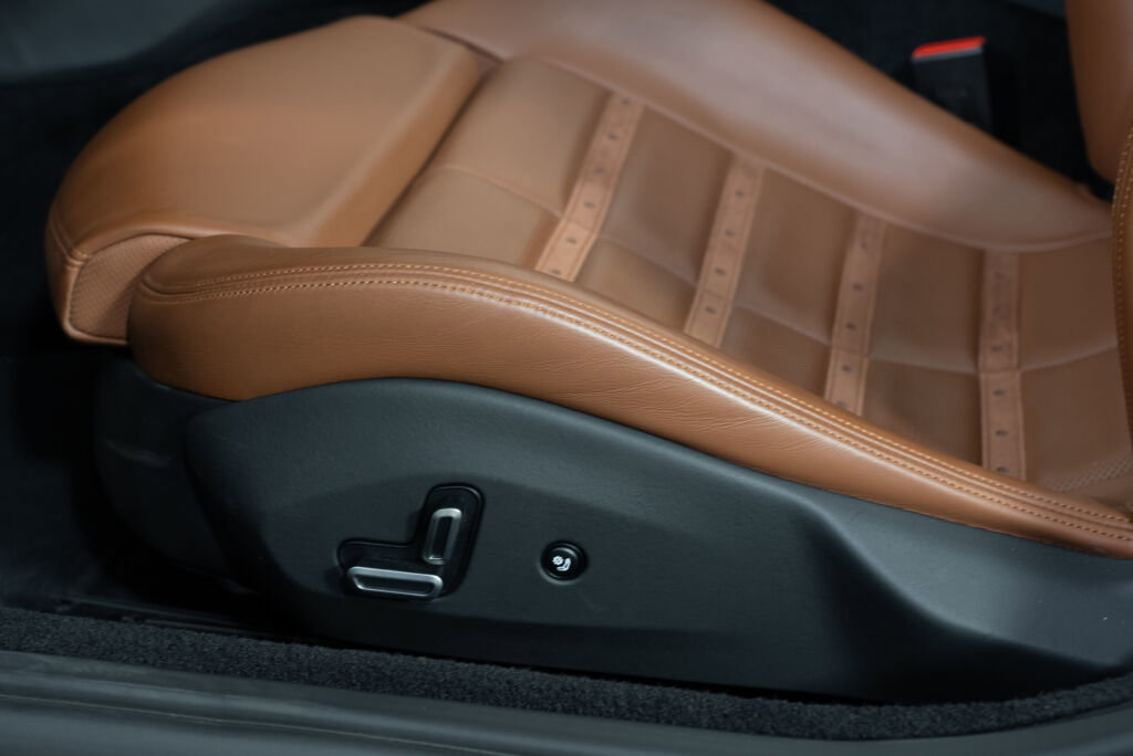 Used 2022 Ferrari Portofino M image 38