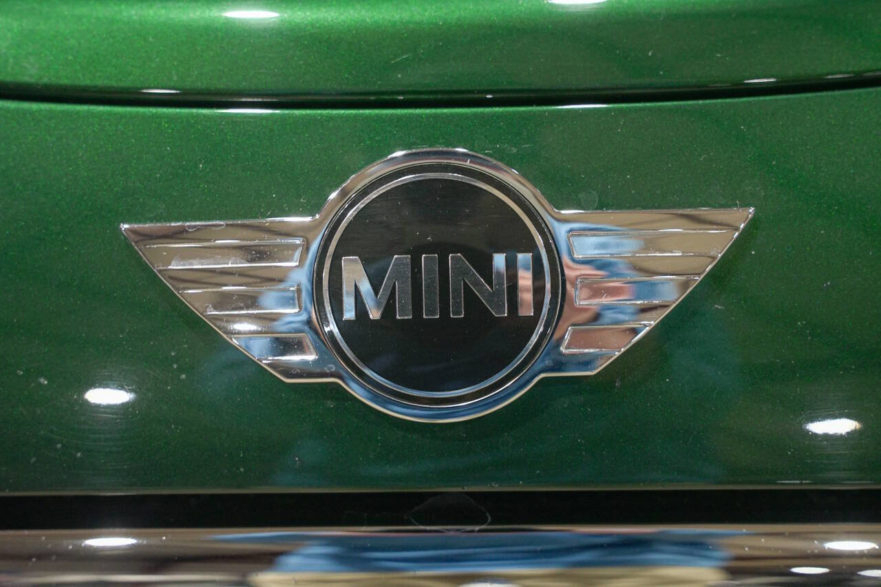 Used 2015 MINI Cooper S image 21