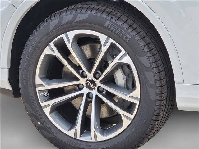 New 2026 Audi Q7 2.0T Premium AWD/4WD image 9