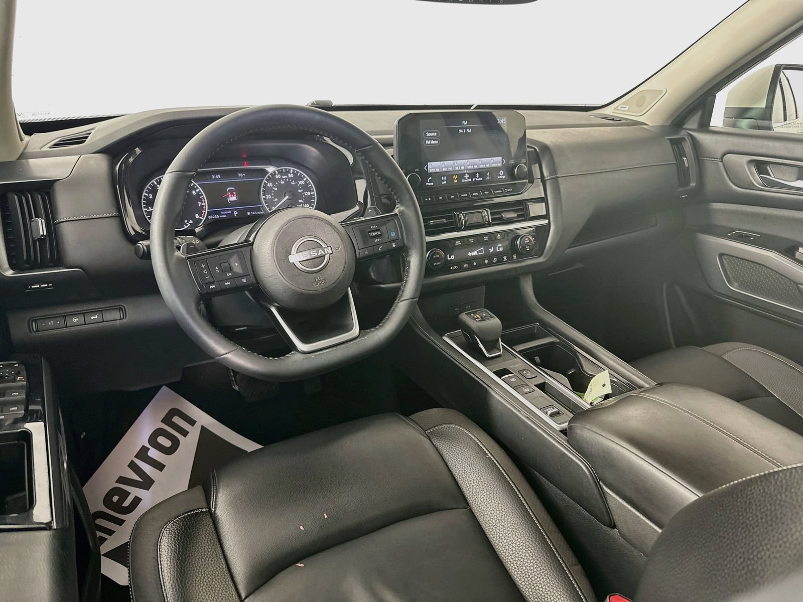 Certified 2022 Nissan Pathfinder SL w/ SL Premium Package FWD image 20