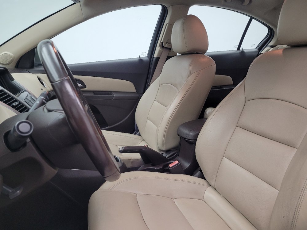 Used 2014 Chevrolet Cruze LTZ w/ Sun, Sound and Sport Package FWD image 17