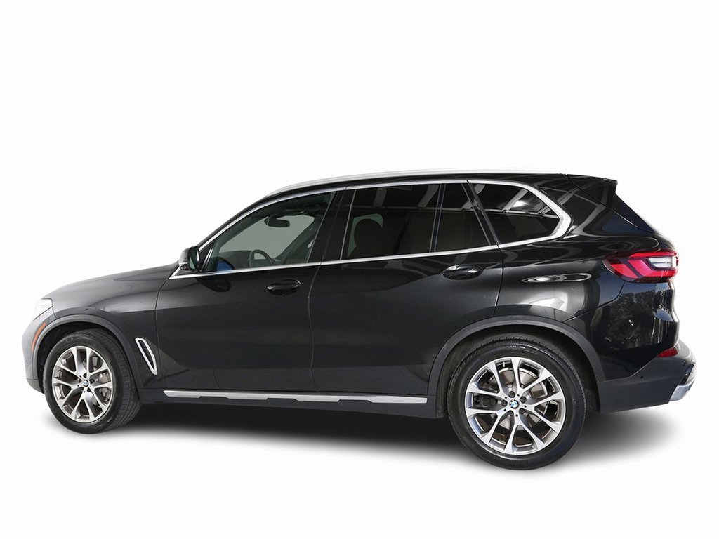 Used 2022 BMW X5 xDrive40i w/ Parking Assistance Package image 6