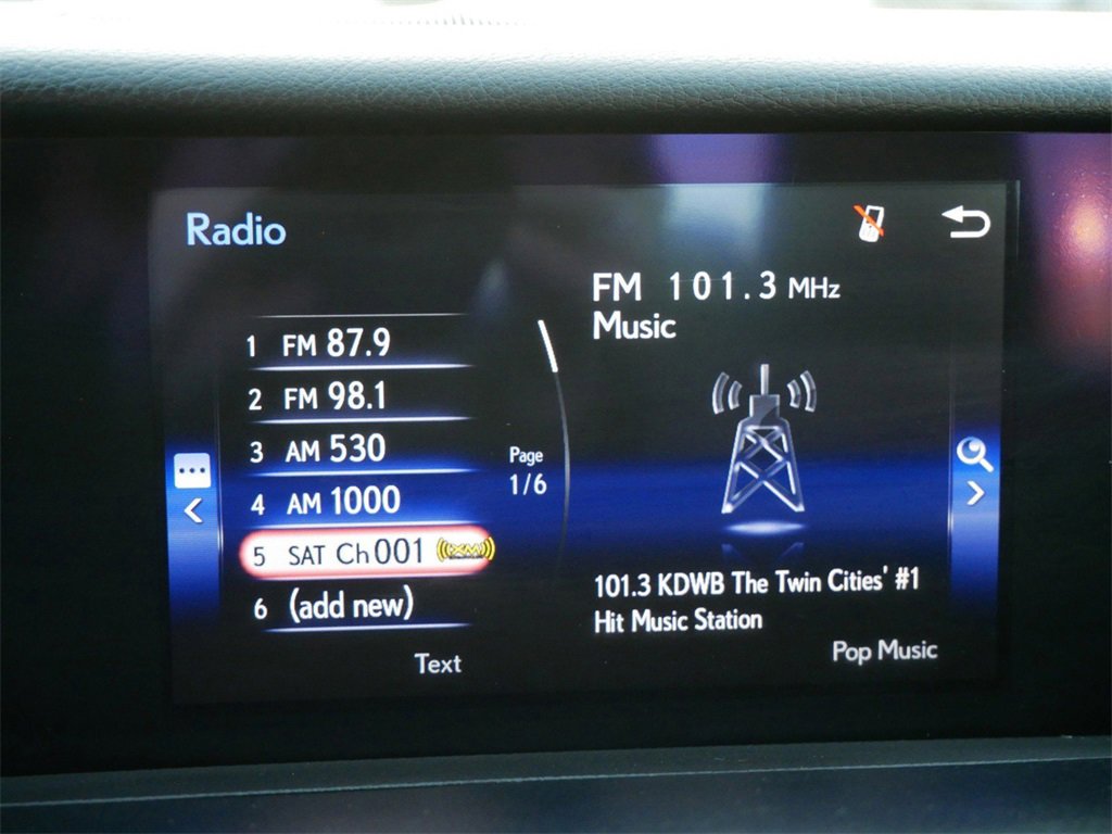 Used 2019 Lexus IS 300 image 18