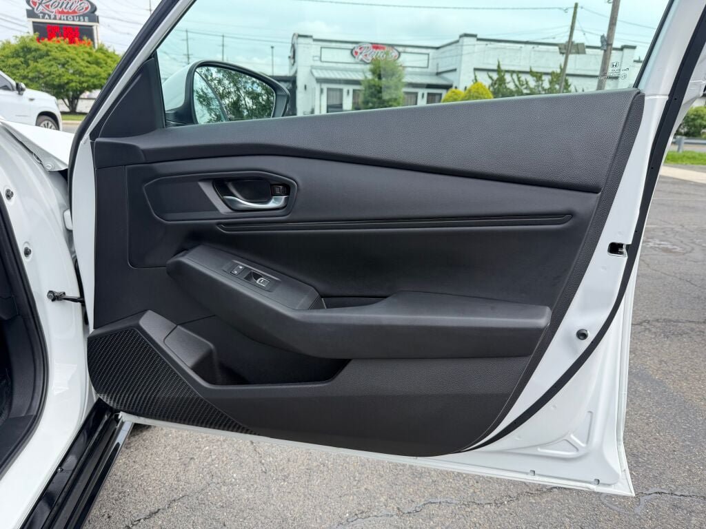 Used 2024 Honda Accord EX-L image 27