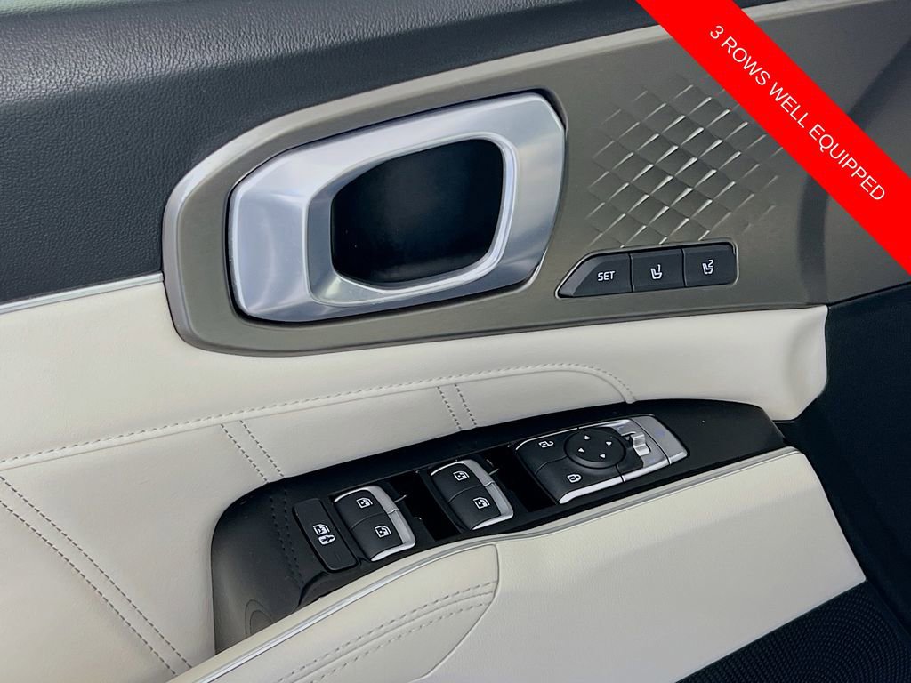 Certified 2023 Kia Sorento SX Prestige image 19