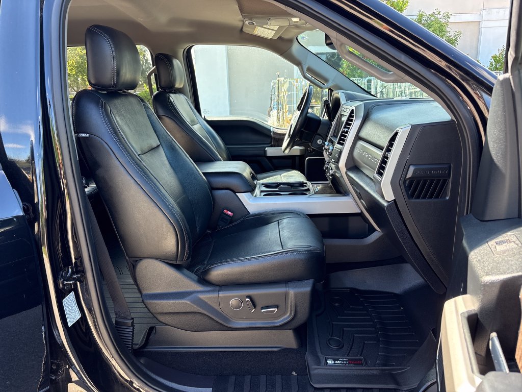 Certified 2019 Ford F350 Lariat w/ Chrome Package AWD/4WD image 6