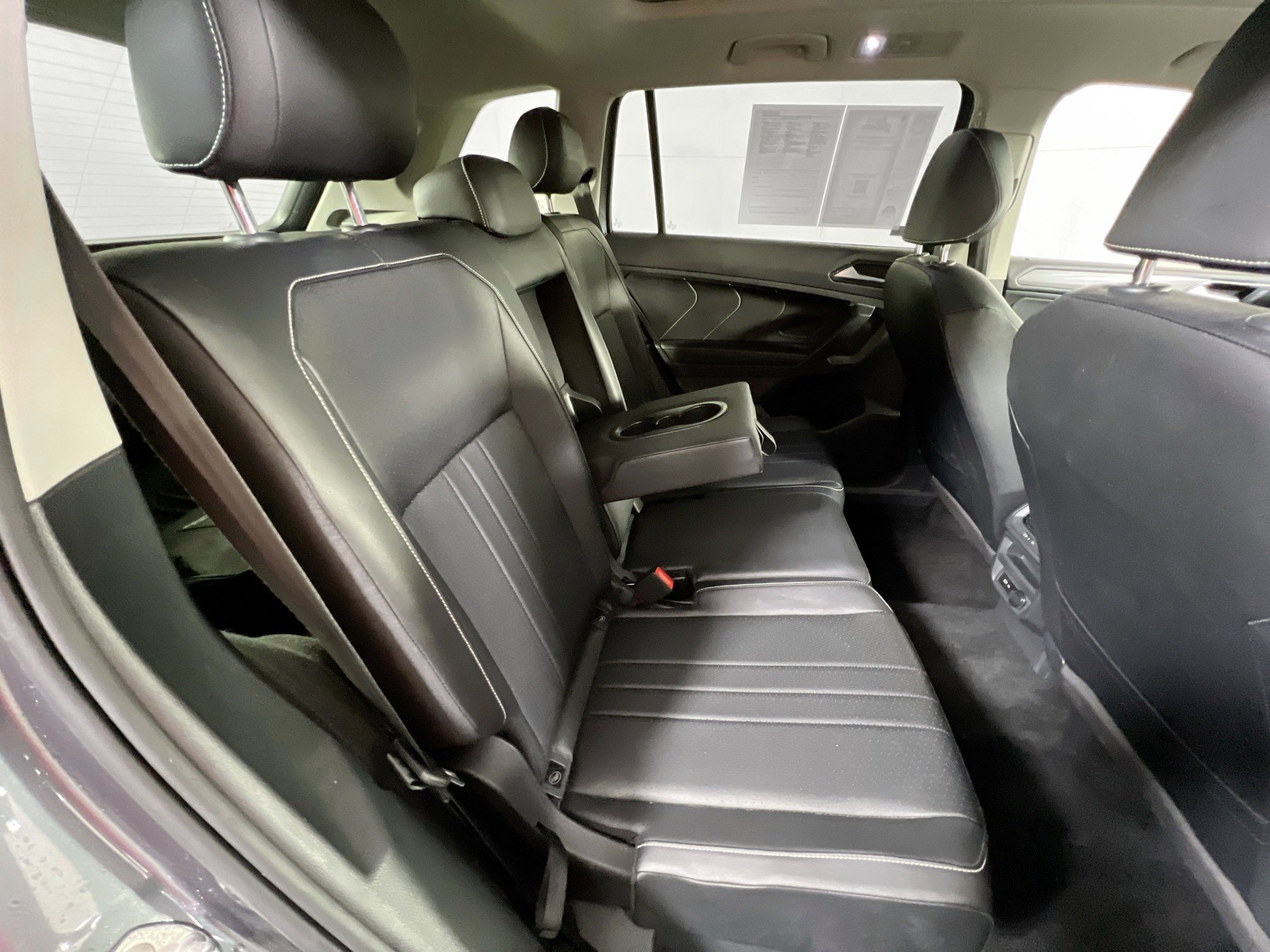 Used 2022 Volkswagen Tiguan SE image 26