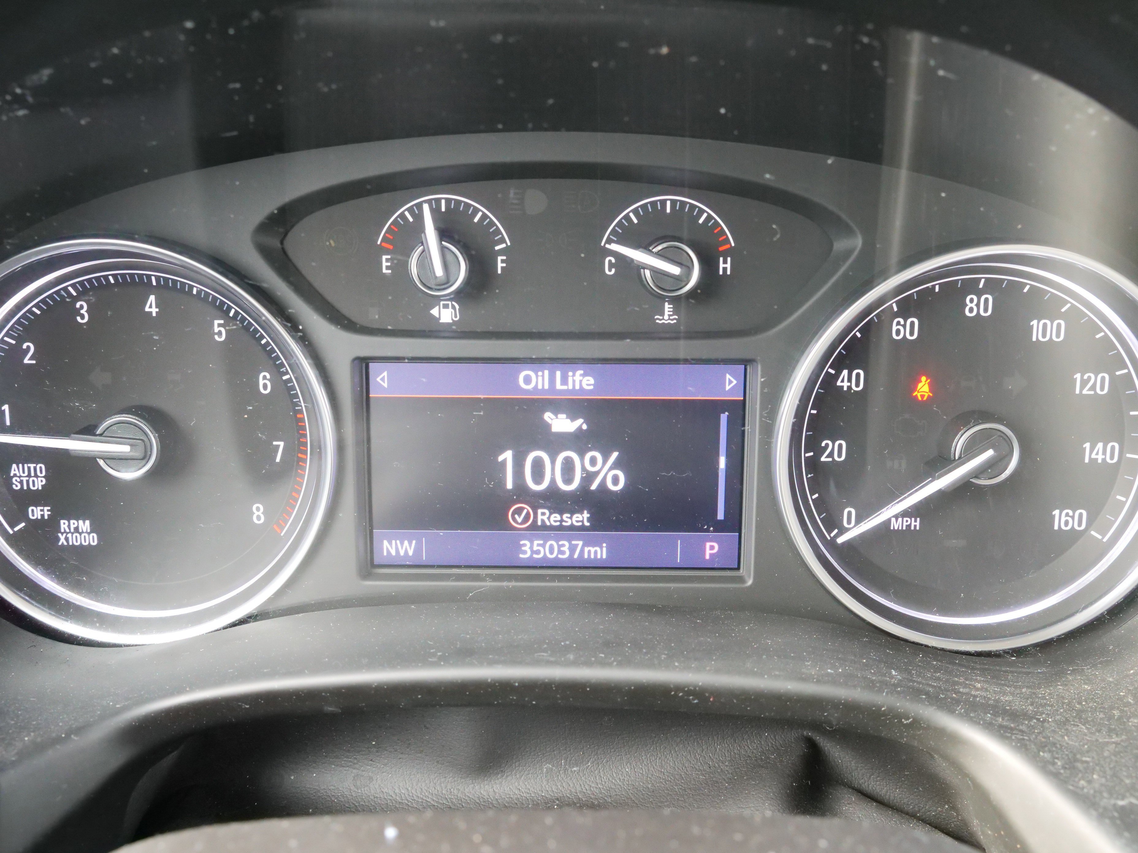 Certified 2021 Buick Enclave Essence image 23