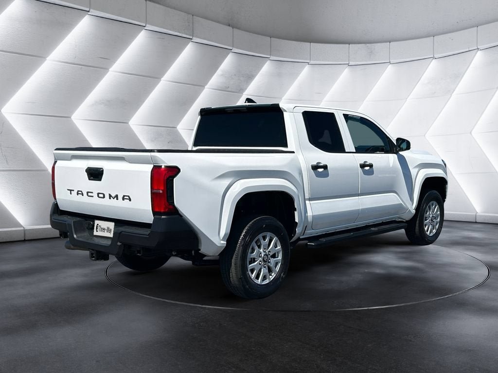 Used 2025 Toyota Tacoma SR RWD image 5