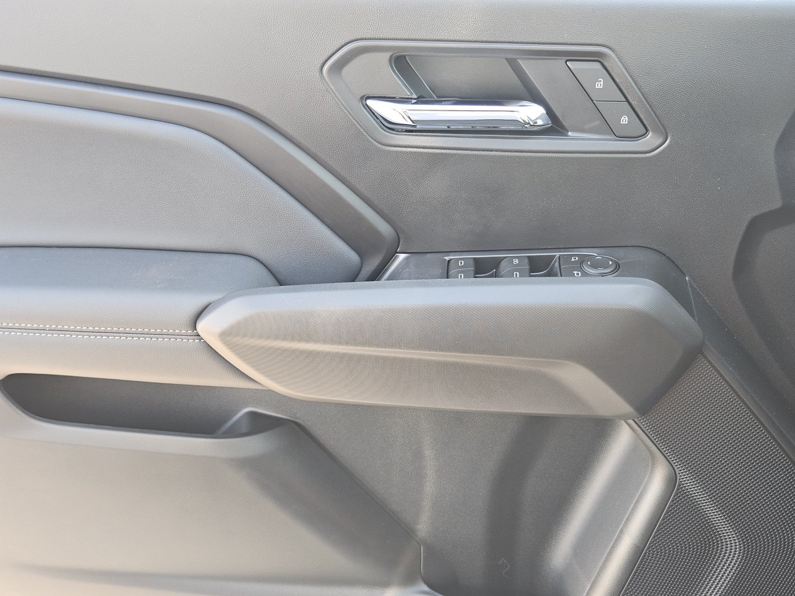 New 2026 GMC Canyon Elevation w/ Convenience Package AWD/4WD image 16