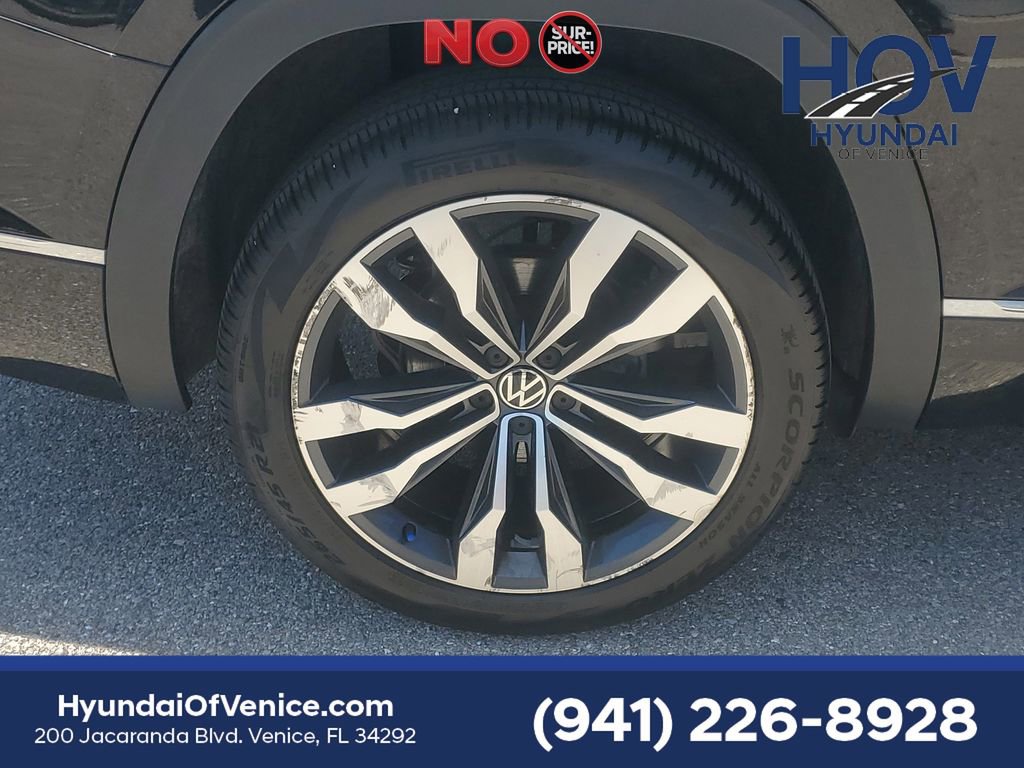 Used 2023 Volkswagen Atlas SEL Premium AWD/4WD image 10
