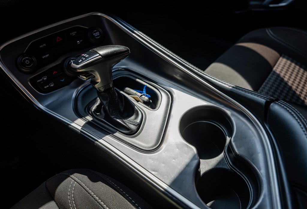 Used 2021 Dodge Challenger SXT image 22
