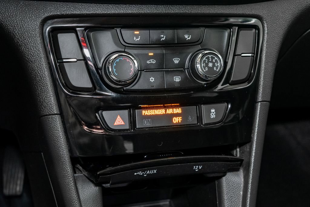 Used 2019 Buick Encore Preferred FWD image 18